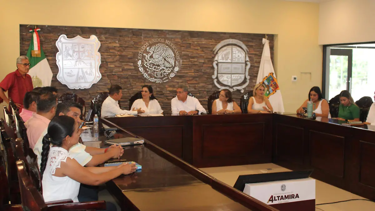 Alcaldes electos se reúnen para delinear agenda conurbada, el encuentro fue en Altamira Miguel Díaz (2)